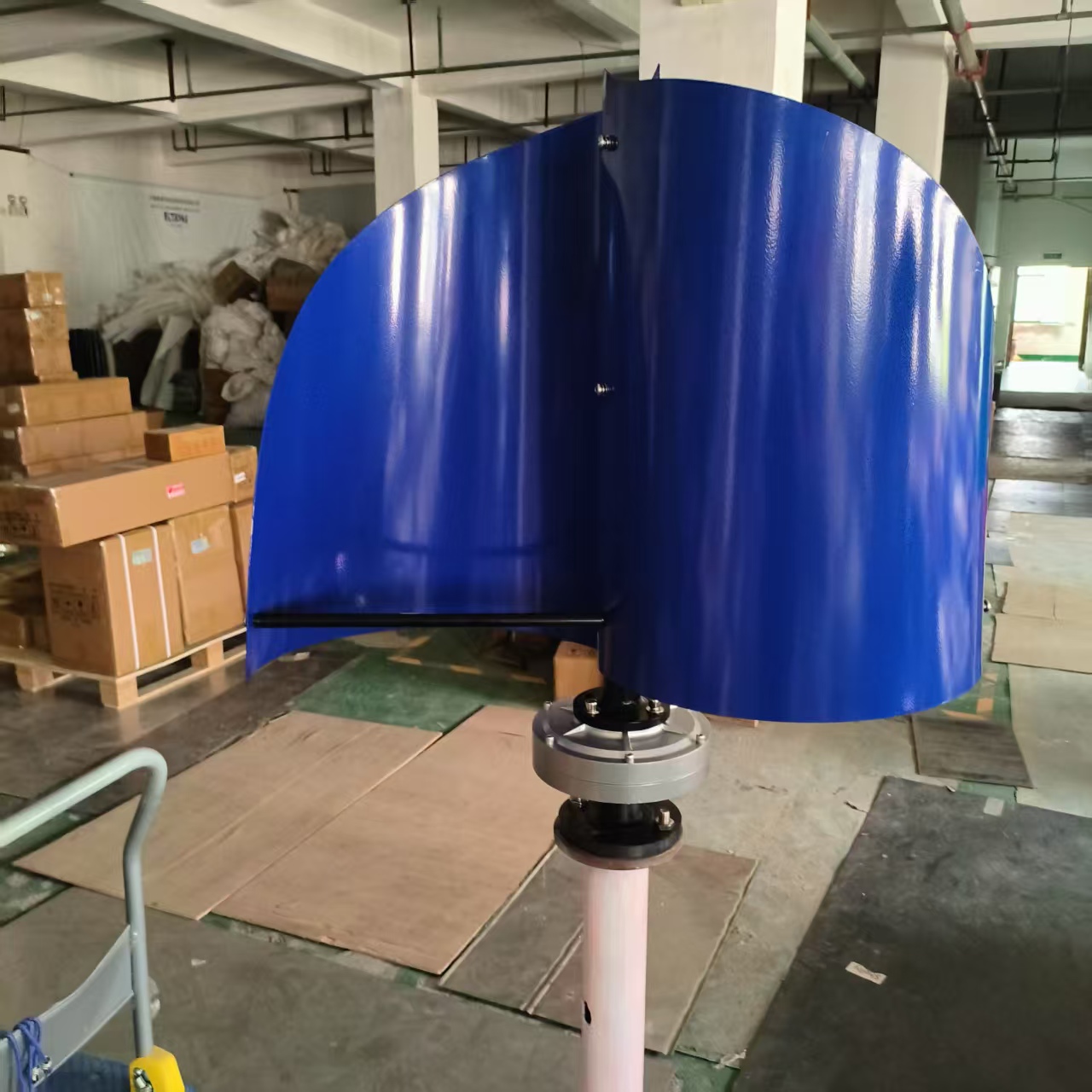 กังหันลมแม่เหล็กไฟฟ้าแบบแกนตั้ - Vertical Axis Wind Turbine 3000W บทวิจารณ์และราคา
